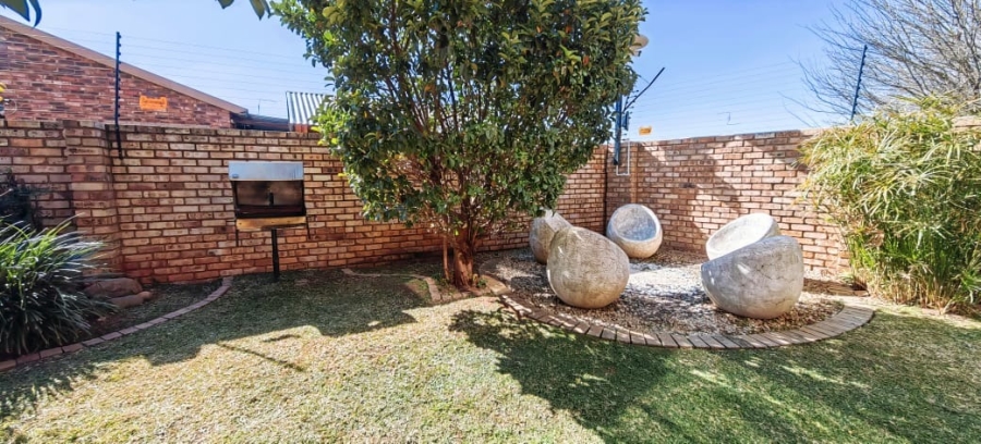 3 Bedroom Property for Sale in Baillie Park North West